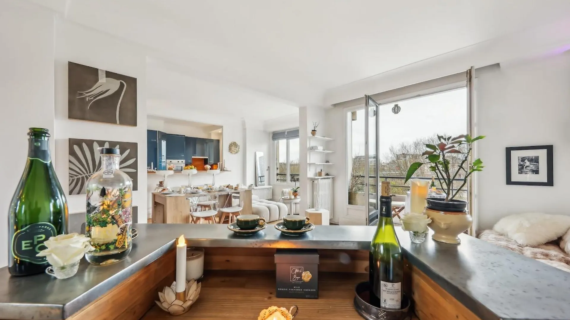 The Eiffel Tower And Seine Views With Balcony - Cityapartmentstay Paris 0*,
